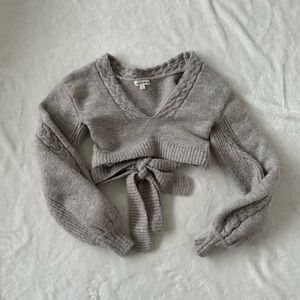 For love and lemons sweater!!